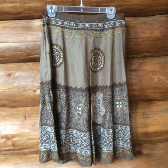 Funky People NWT Multicolor Embroidered Metallic Stitch Celestial Skirt Medium - Picture 9 of 9
